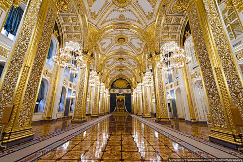 kreml-dvorec-09